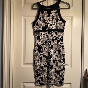 White House Black Market Instantly Slimming Dress